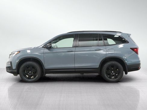 Used 2022 Honda Pilot TrailSport image 2