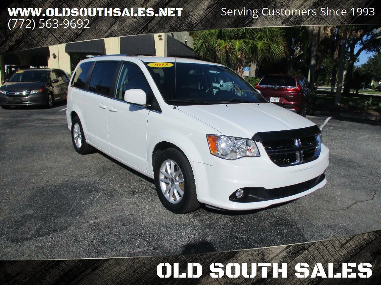 Used 2018 Dodge Grand Caravan SXT w/ Driver Convenience Group FWD image 1