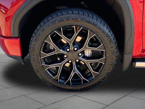 Used 2021 GMC Sierra 1500 Denali w/ Denali Ultimate Package AWD/4WD image 10