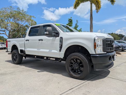 Used 2024 Ford F250 XL w/ XL Driver Assist Package AWD/4WD image 2