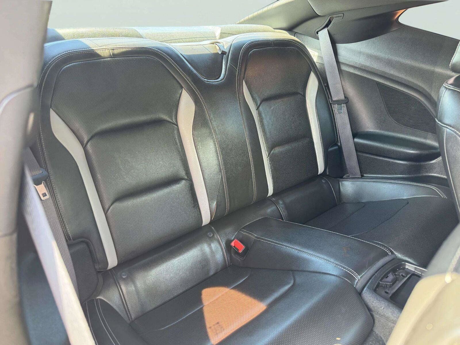 Used 2016 Chevrolet Camaro LT RWD image 37