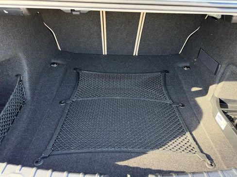 Used 2016 BMW 340i xDrive Sedan image 16