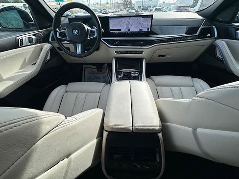 Certified 2024 BMW X6 xDrive40i w/ Executive Package image 23