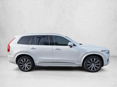 Used 2021 Volvo XC90 T8 Inscription w/ Advanced Package image 4