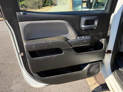 Used 2015 Chevrolet Silverado 3500 W/T image 35