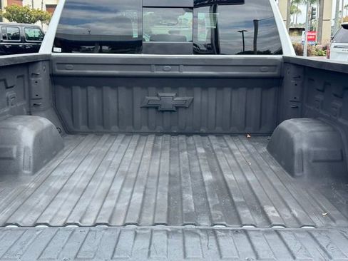 Certified 2025 Chevrolet Silverado 1500 ZR2 w/ ZR2 Bison Edition image 12