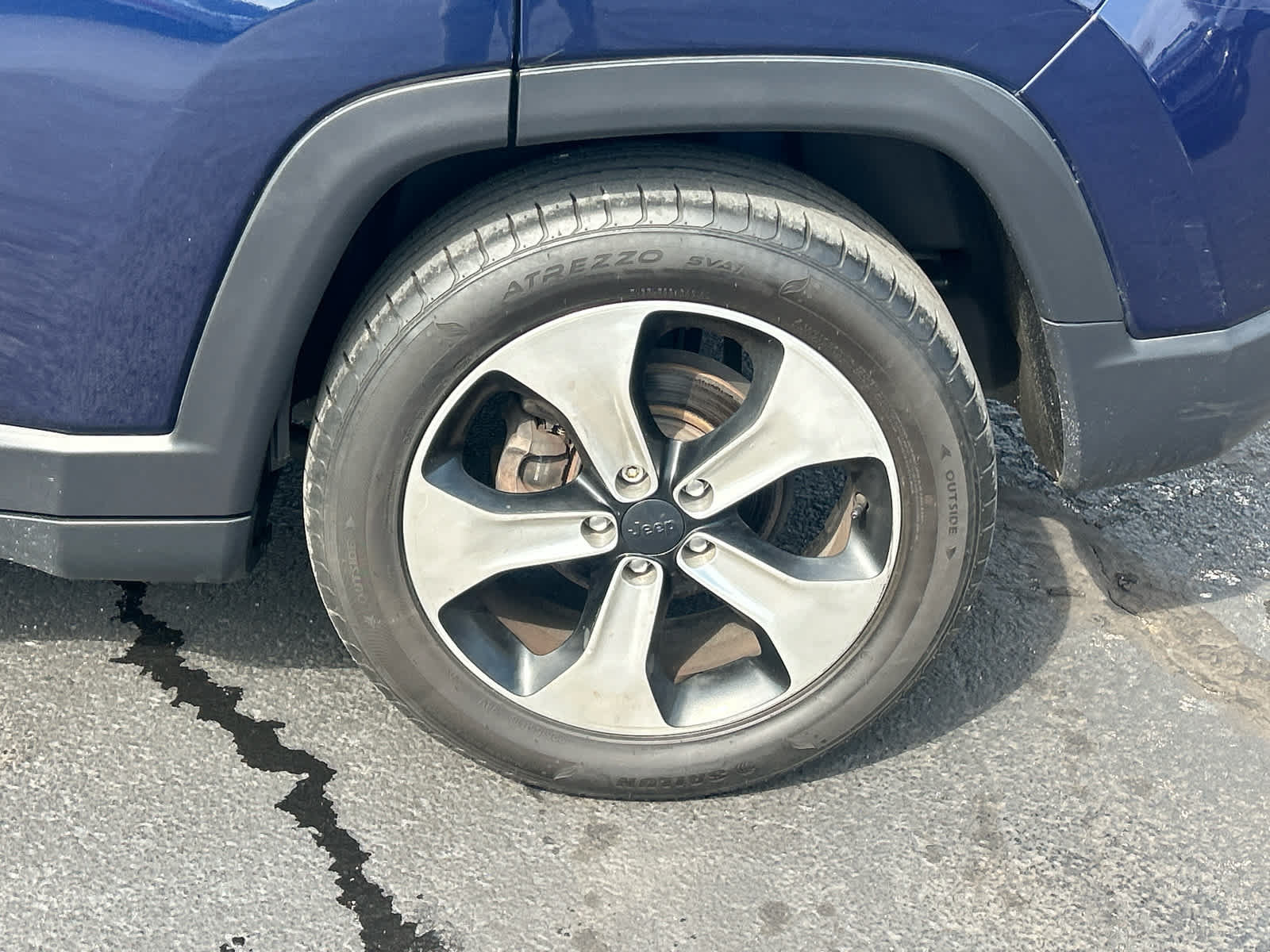 Used 2018 Jeep Compass Latitude w/ Popular Equipment Group FWD image 36