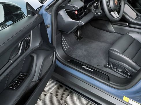 New 2026 Porsche Taycan image 8