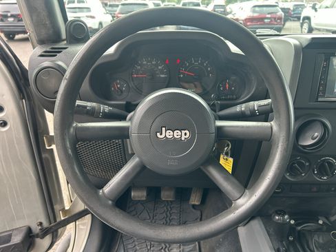 Used 2007 Jeep Wrangler X AWD/4WD image 16