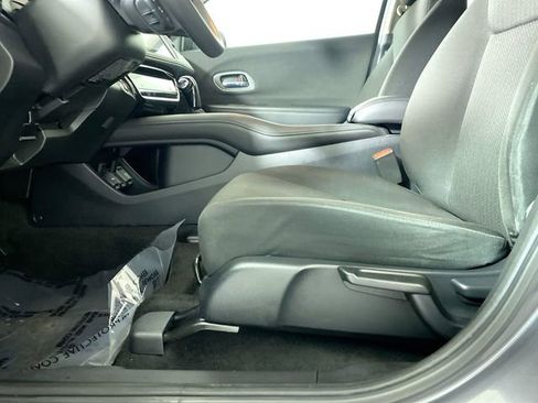 Used 2016 Honda HR-V EX image 23