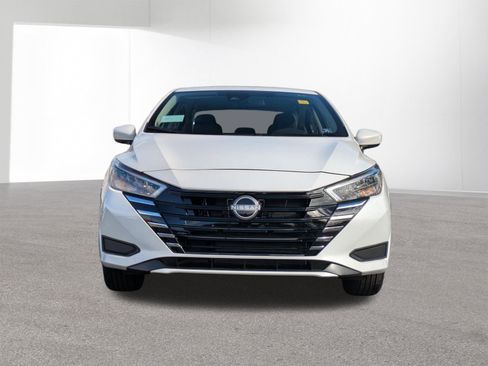 New 2025 Nissan Versa SV w/ Trunk Package image 2