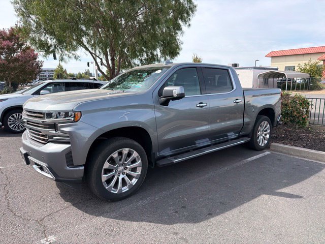Used 2020 Chevrolet Silverado 1500 High Country w/ Technology Package AWD/4WD image 14