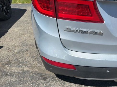 Used 2016 Hyundai Santa Fe Limited w/ Option Group 04 AWD/4WD image 2