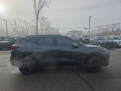 Used 2020 Chevrolet Blazer LT image 16