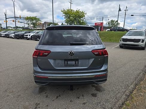 Used 2022 Volkswagen Tiguan SE AWD/4WD image 6