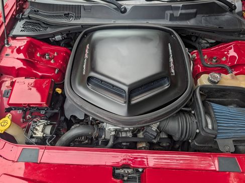 Used 2016 Dodge Challenger R/T Scat Pack RWD image 13