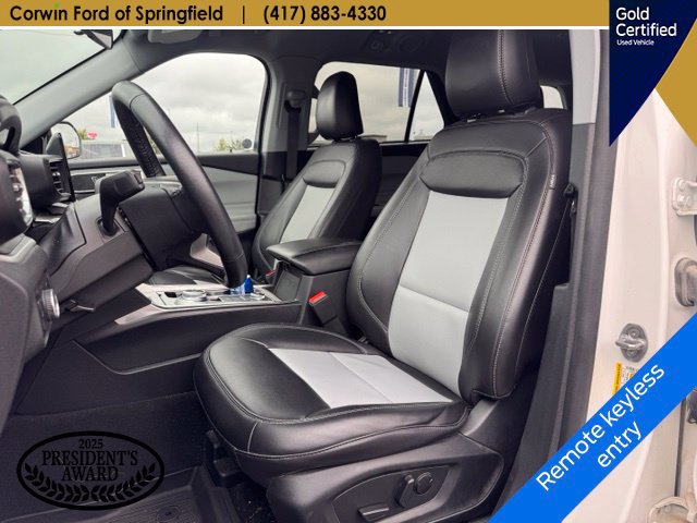 Used 2024 Ford Explorer XLT w/ Equipment Group 202A AWD/4WD image 13