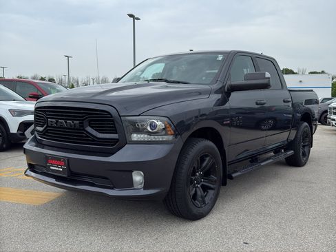 Used 2018 RAM 1500 Sport w/ Comfort Group AWD/4WD image 2