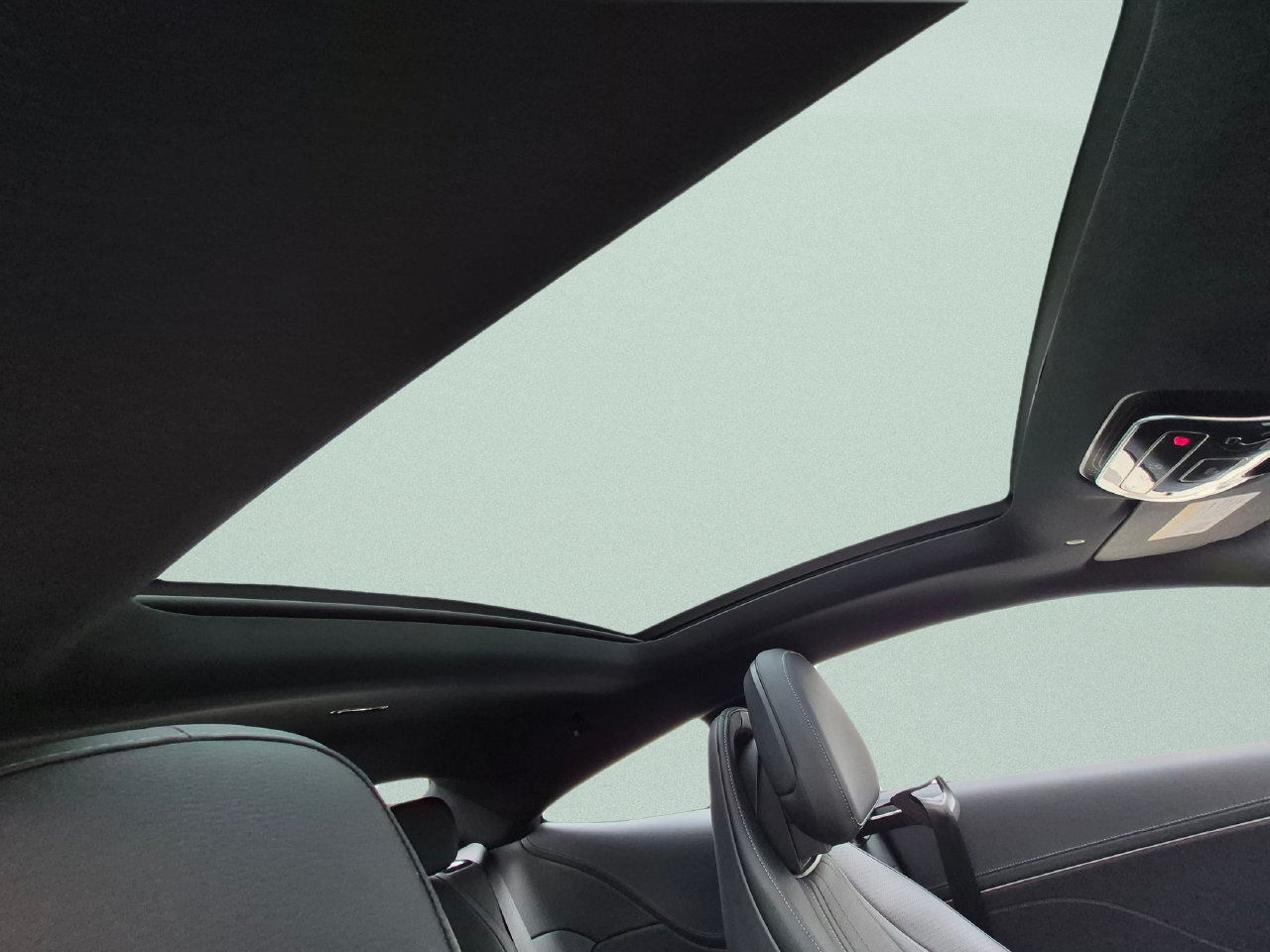 New 2026 Mercedes-Benz CLE 450 4MATIC Coupe image 7