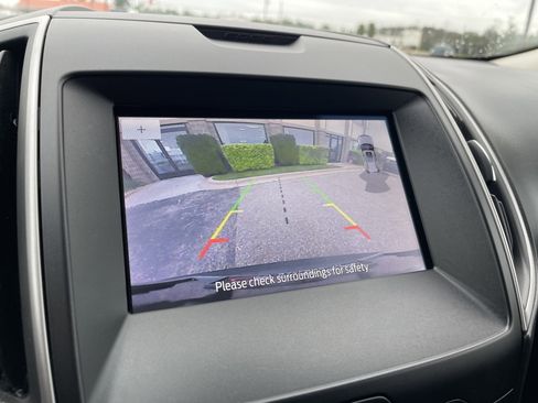 Used 2020 Ford Edge SEL w/ Convenience Package AWD/4WD image 18