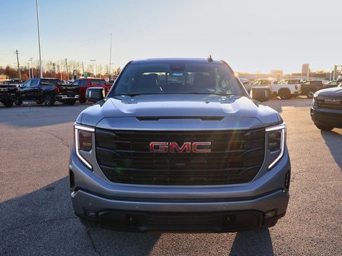 New 2026 GMC Sierra 1500 Elevation image 25