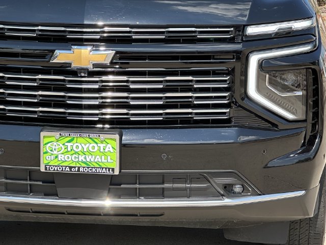 Used 2025 Chevrolet Tahoe High Country AWD/4WD image 8