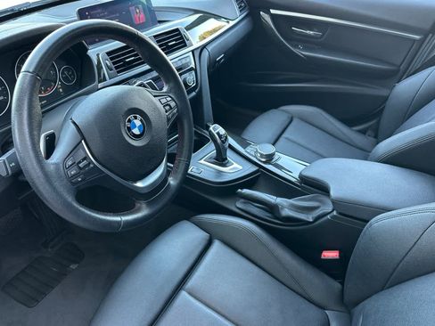 Used 2018 BMW 330i Sedan RWD image 11