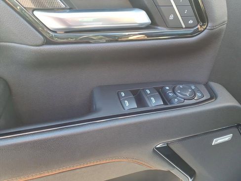 Certified 2024 GMC Sierra 2500 AT4 w/ AT4 Premium Plus Package image 17