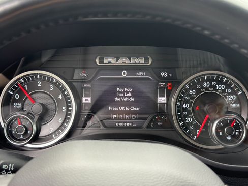 Used 2021 RAM 1500 Laramie AWD/4WD image 32