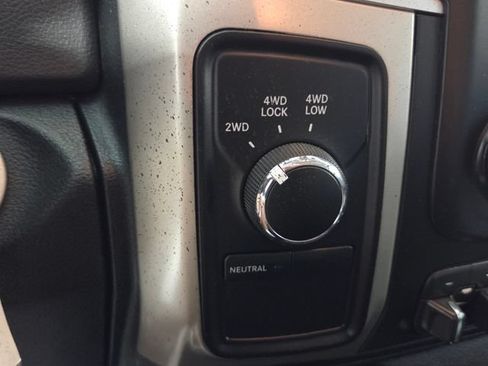 Used 2017 RAM 2500 SLT AWD/4WD image 24