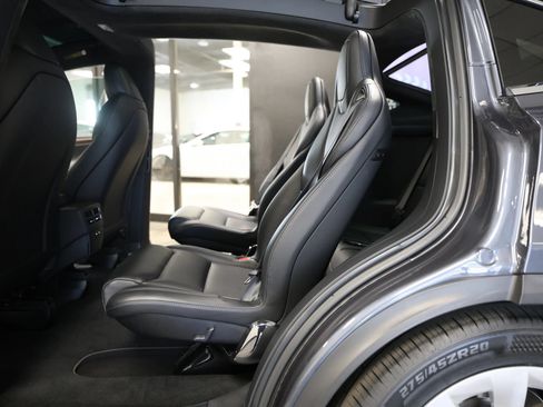Used 2020 Tesla Model X Long Range AWD/4WD image 47