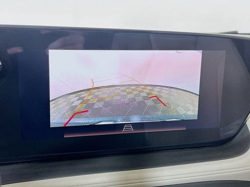 Used 2024 Buick Encore GX Sport Touring image 13