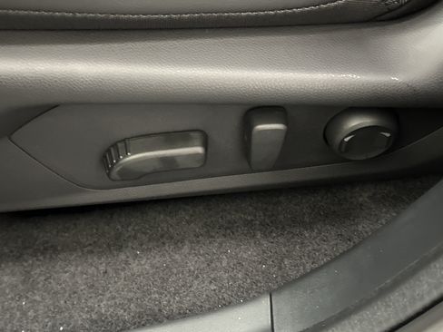 New 2026 Subaru Forester Premium AWD/4WD image 18