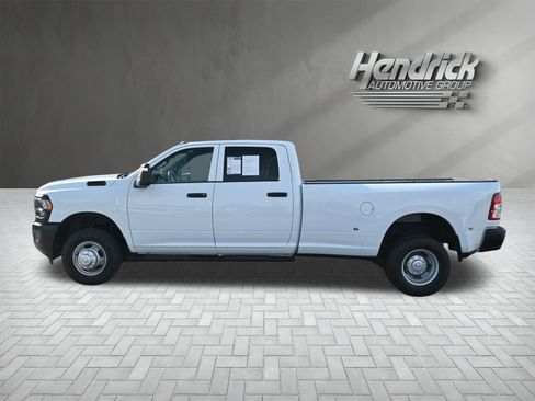 Used 2024 RAM 3500 Tradesman image 9
