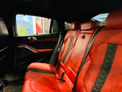 Used 2022 BMW X6 M Sports Activity Coupe w/ Competition Package image 19