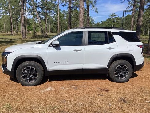 New 2026 Chevrolet Equinox ACTIV image 1