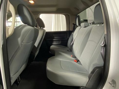Used 2017 RAM 1500 Express AWD/4WD image 26