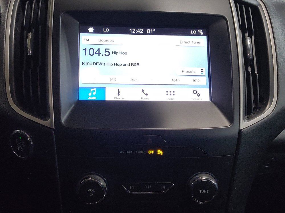 Used 2019 Ford Edge SEL FWD image 25
