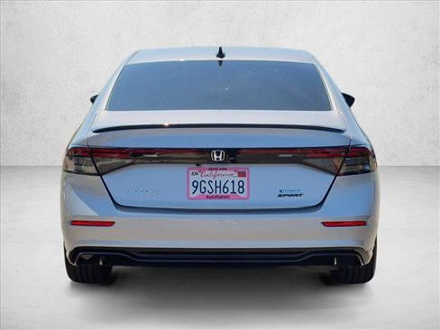 Used 2023 Honda Accord Sport image 7