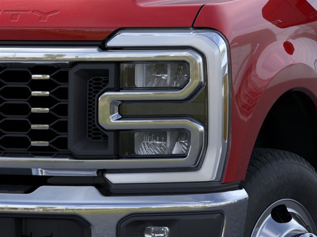 New 2026 Ford F350 King Ranch w/ Chrome Package AWD/4WD image 18