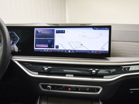 Used 2024 BMW X5 xDrive40i w/ Parking Assistance Package image 40