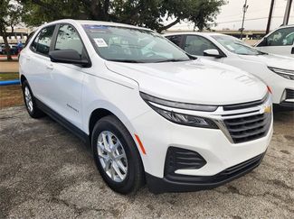 Used 2024 Chevrolet Equinox LS video 1