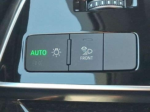 Used 2021 Audi Q7 2.0T Premium Plus w/ Premium Plus Package image 24