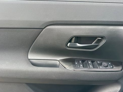 New 2026 Nissan Kicks S image 12