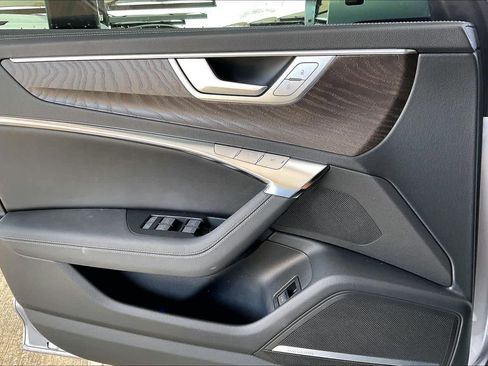 Used 2023 Audi A6 Premium Plus w/ Premium Plus Package image 21