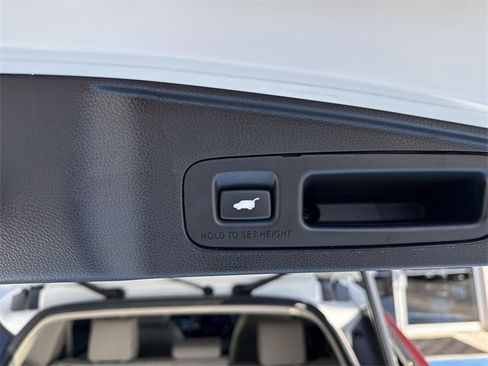 Used 2020 Honda CR-V EX-L image 31