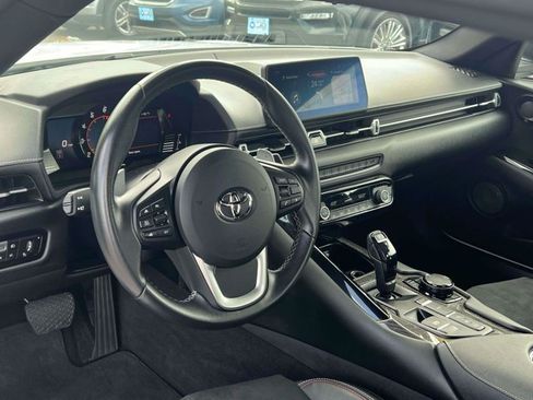 Used 2023 Toyota Supra RWD image 17