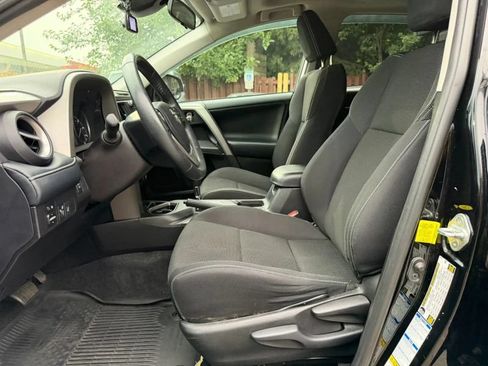 Used 2018 Toyota RAV4 XLE w/ Plus Extra Value Package AWD/4WD image 11