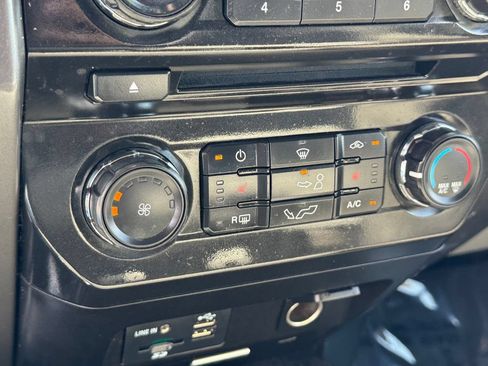 Used 2015 Ford F150 XLT w/ Equipment Group 302A Luxury RWD image 24