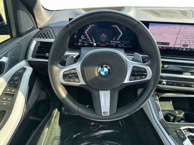 Certified 2025 BMW X5 xDrive40i w/ M Sport Package AWD/4WD image 21